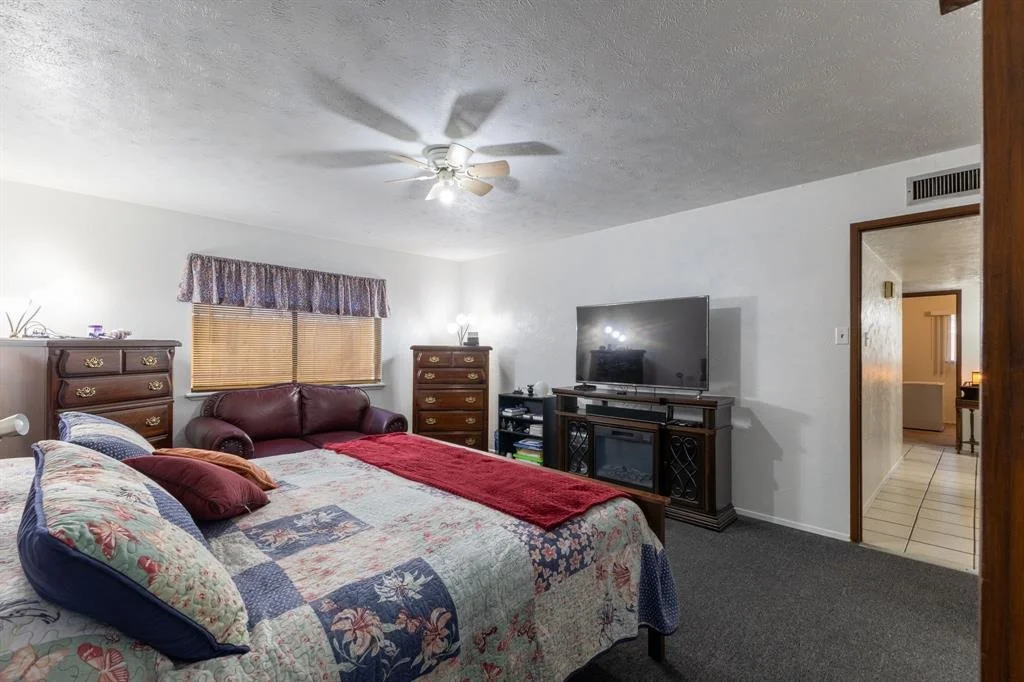 Photo of 16802 Glamis Lane