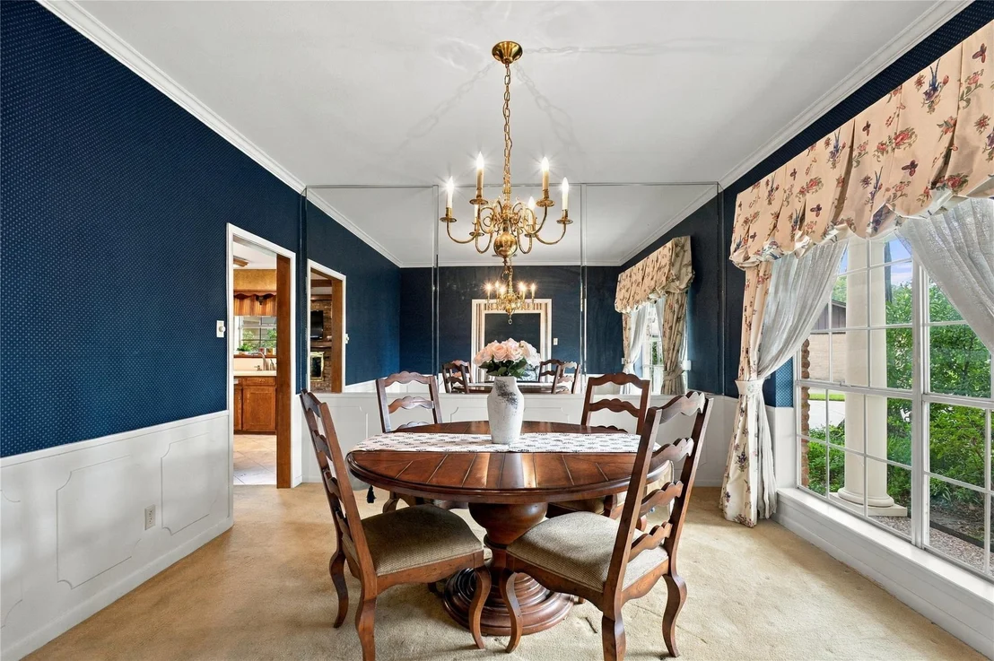 Photo of 203 Ballantrae Lane