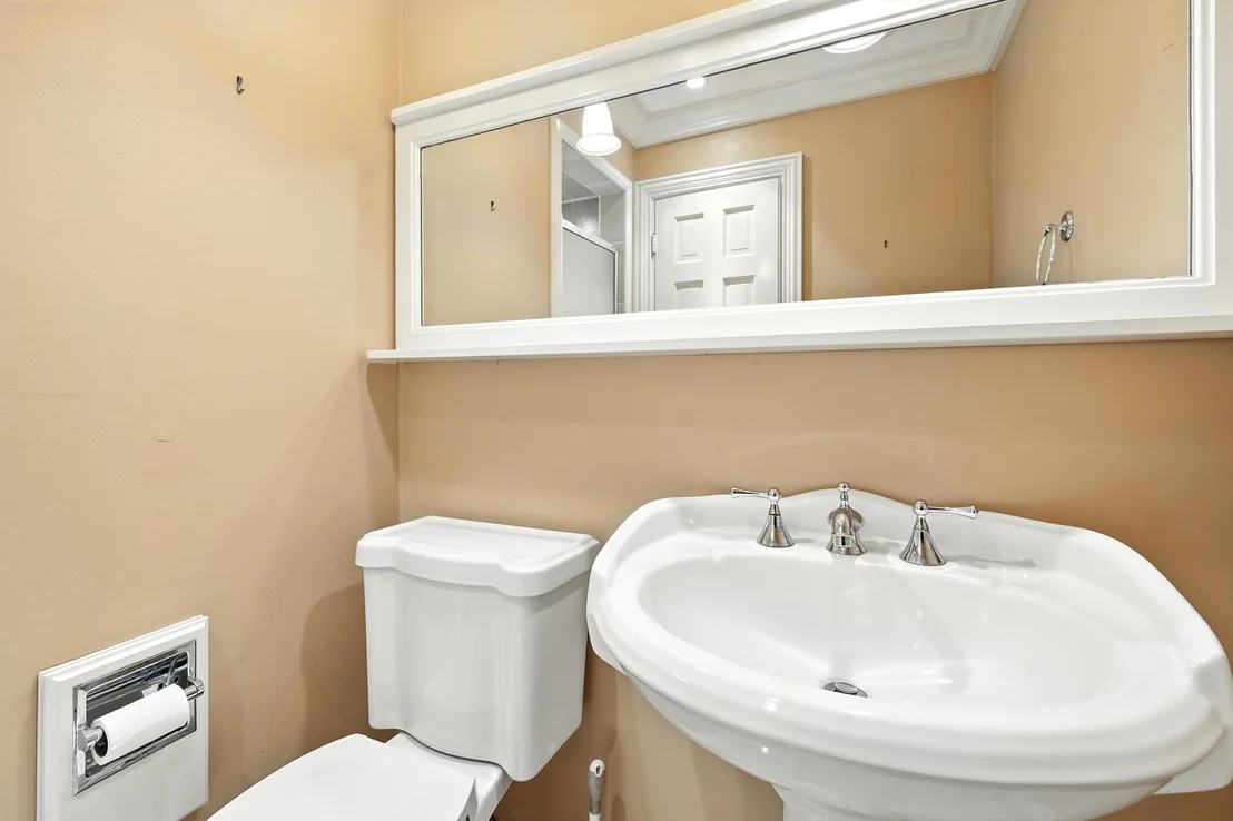 Photo of 17811 Running Brook Lane