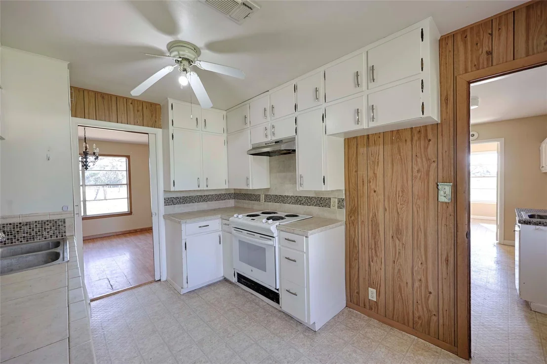 Photo of 1168 County Road 450