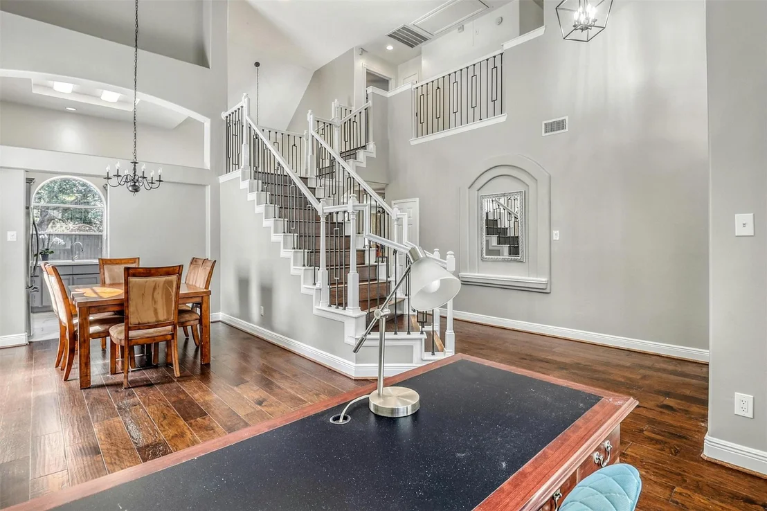 Photo of 18507 Mill Path Court