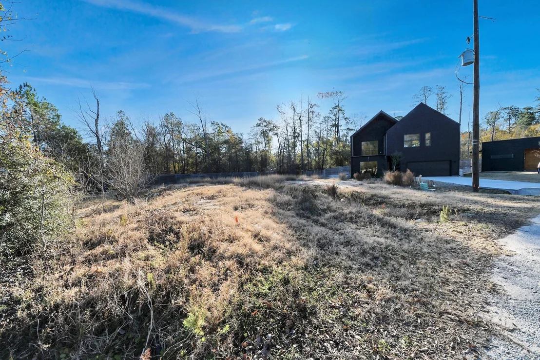 Photo of 10932 Bluebird Place