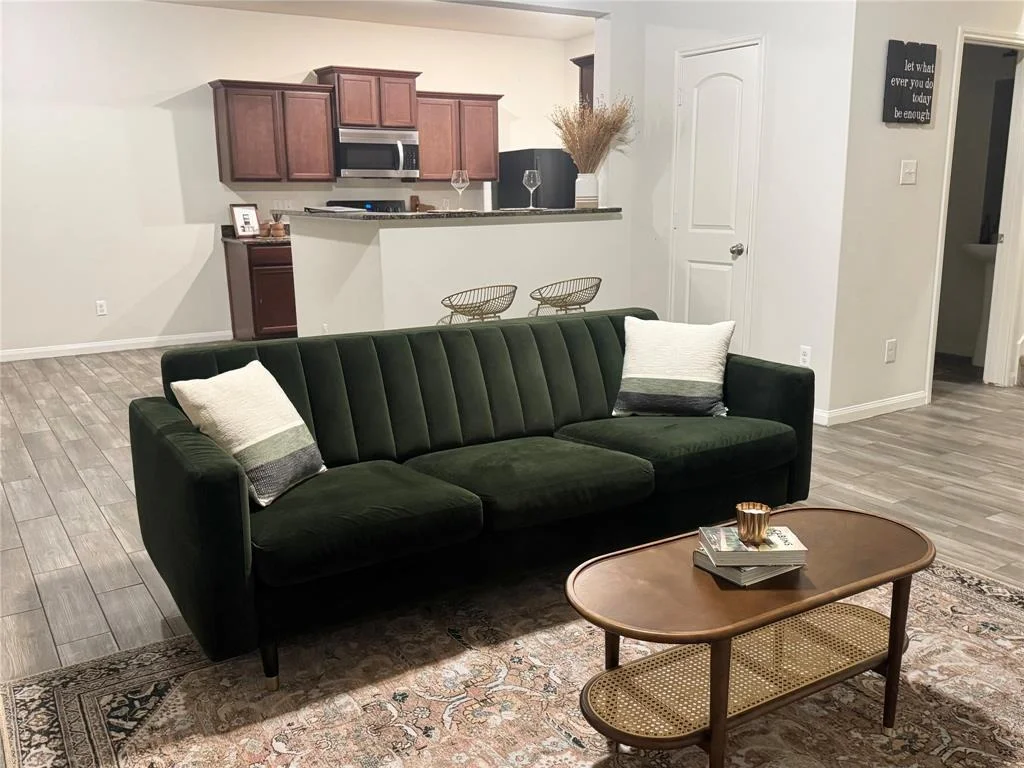 Photo of 1207 Diamond Drape Drive