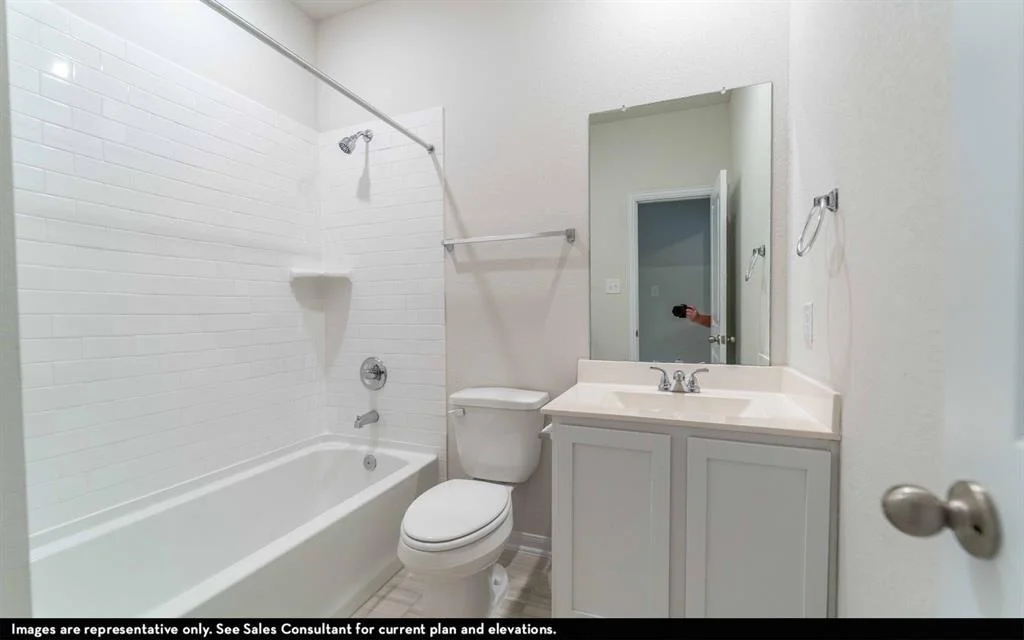Photo of 3108 Waxwing Drive