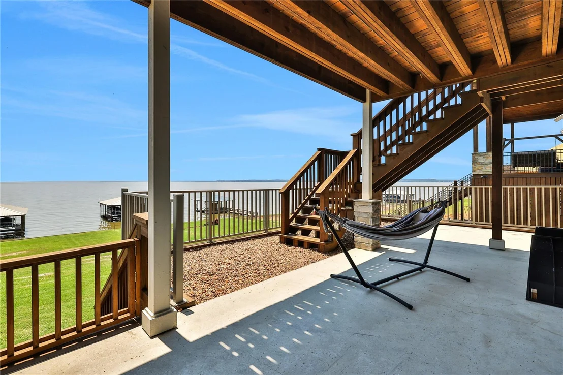 Photo of 230 Legacy Boulevard