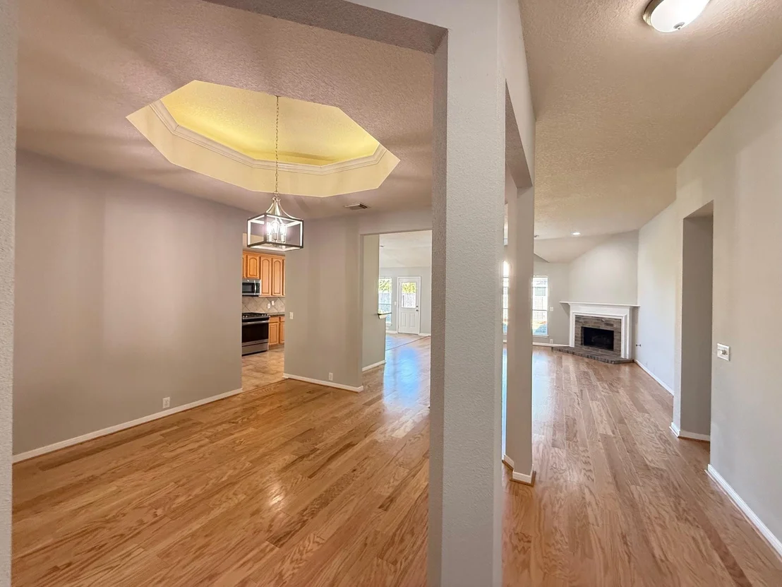 Photo of 7411 Maple Run Drive