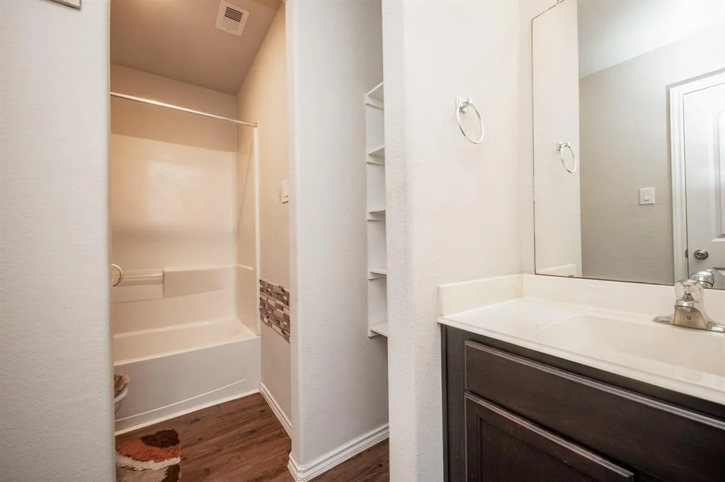 Photo of 5423 Carlisle Grove Trace