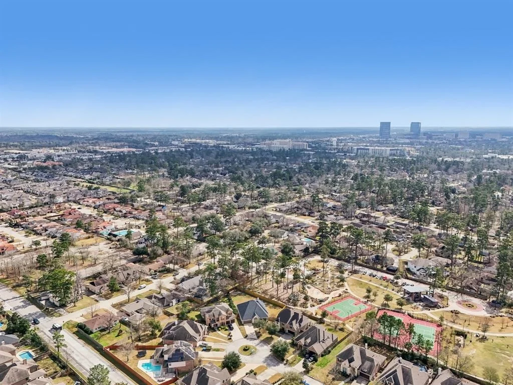 Photo of 105 E Silverwood Ranch Estate