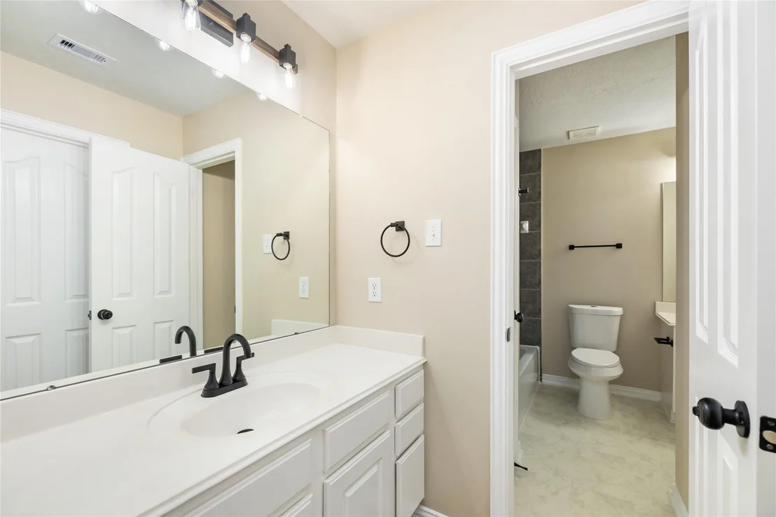 Photo of 6518 Briarstone Lane
