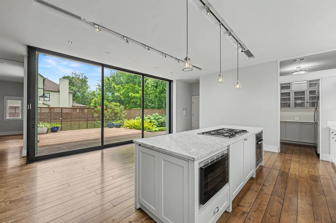 Photo of 4153 Oberlin Street
