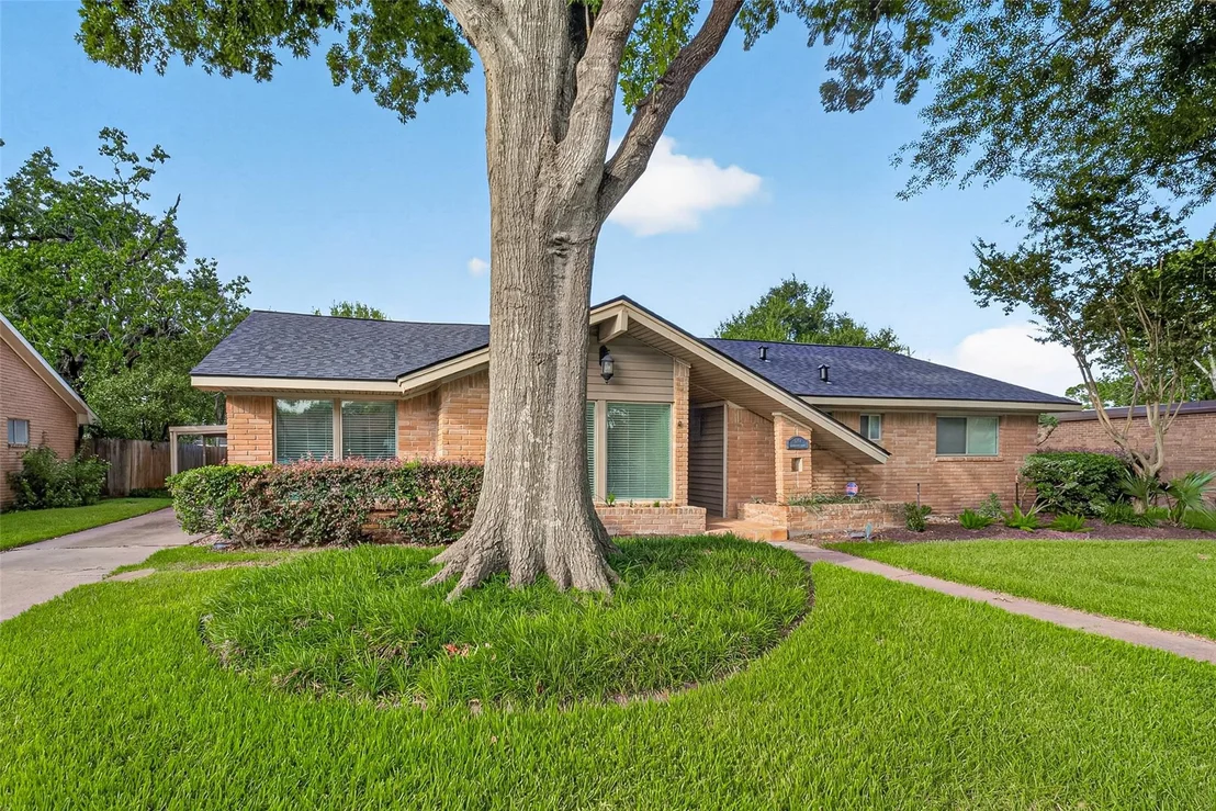 Photo of 5214 Starkridge Drive