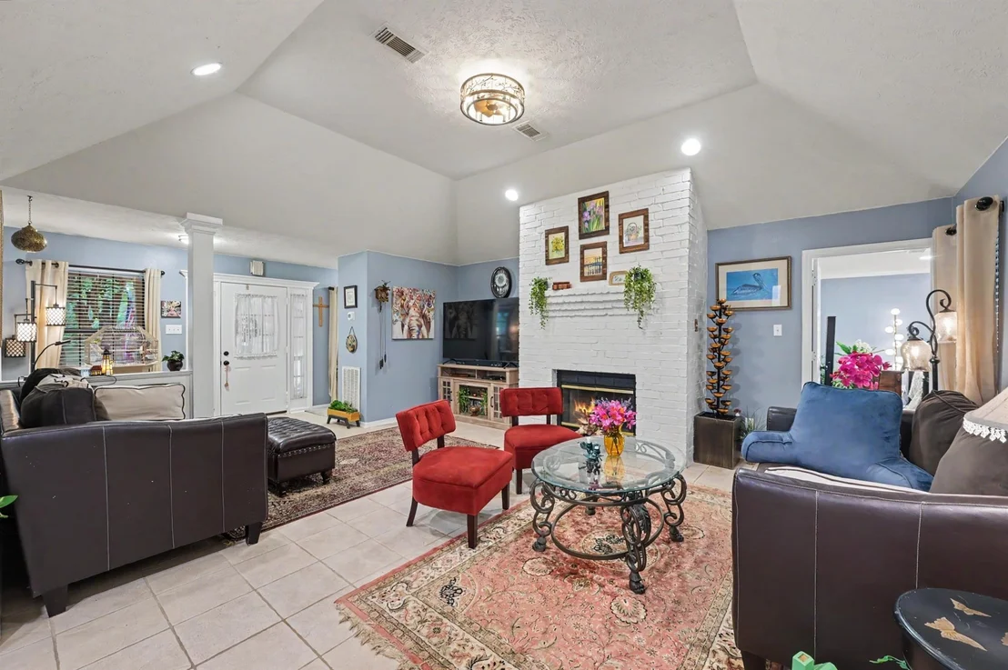 Photo of 268 Deep Springs