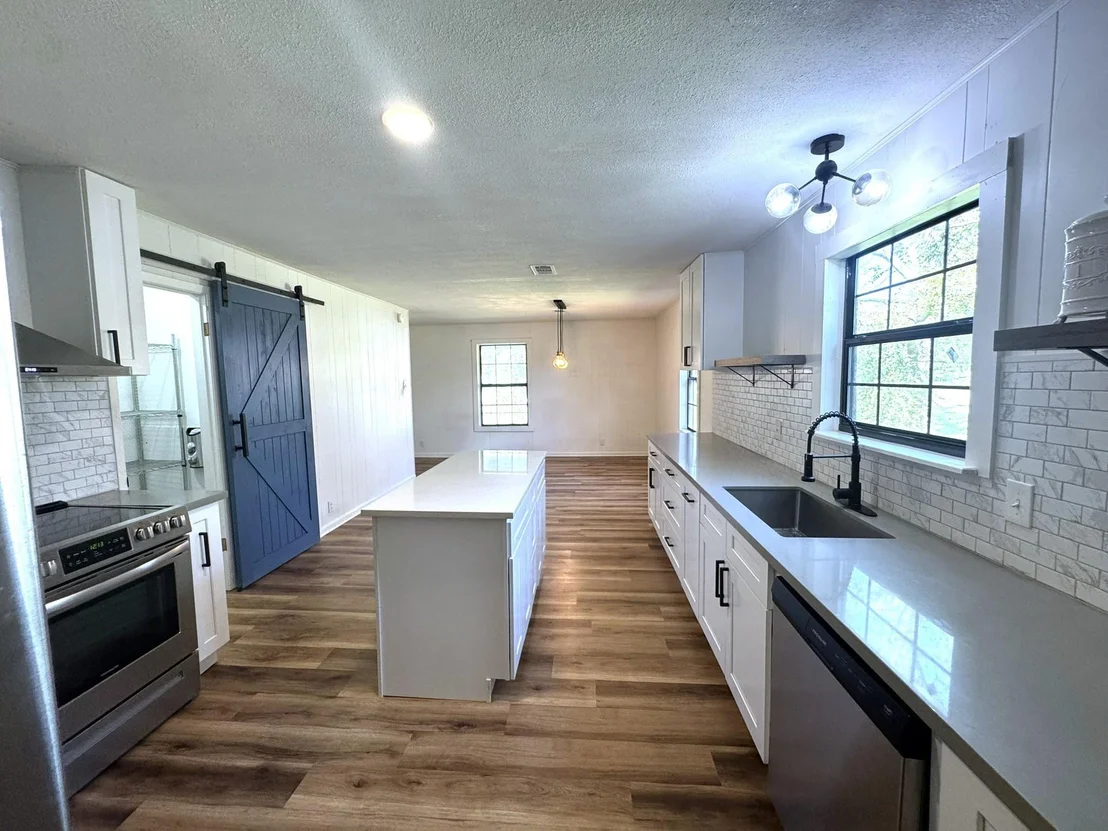 Photo of 1207 Half Moon Drive