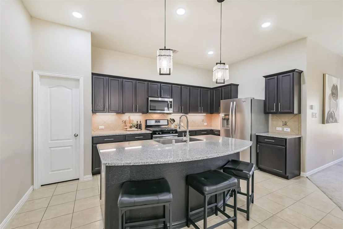 Photo of 9622 Invergarry Way
