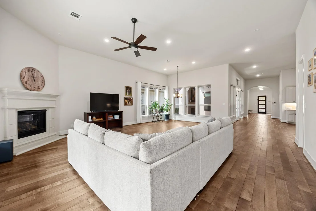 Photo of 38 Madrone Terrace Place