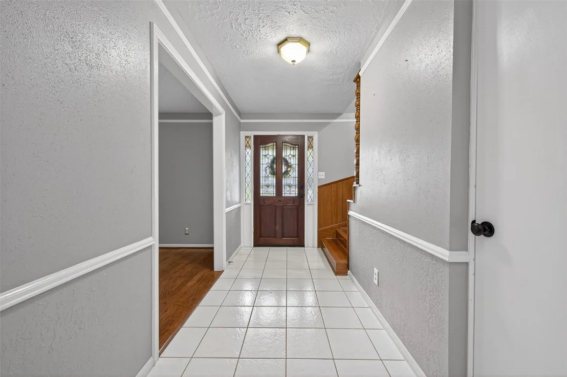 Photo of 7911 Pine Green Lane