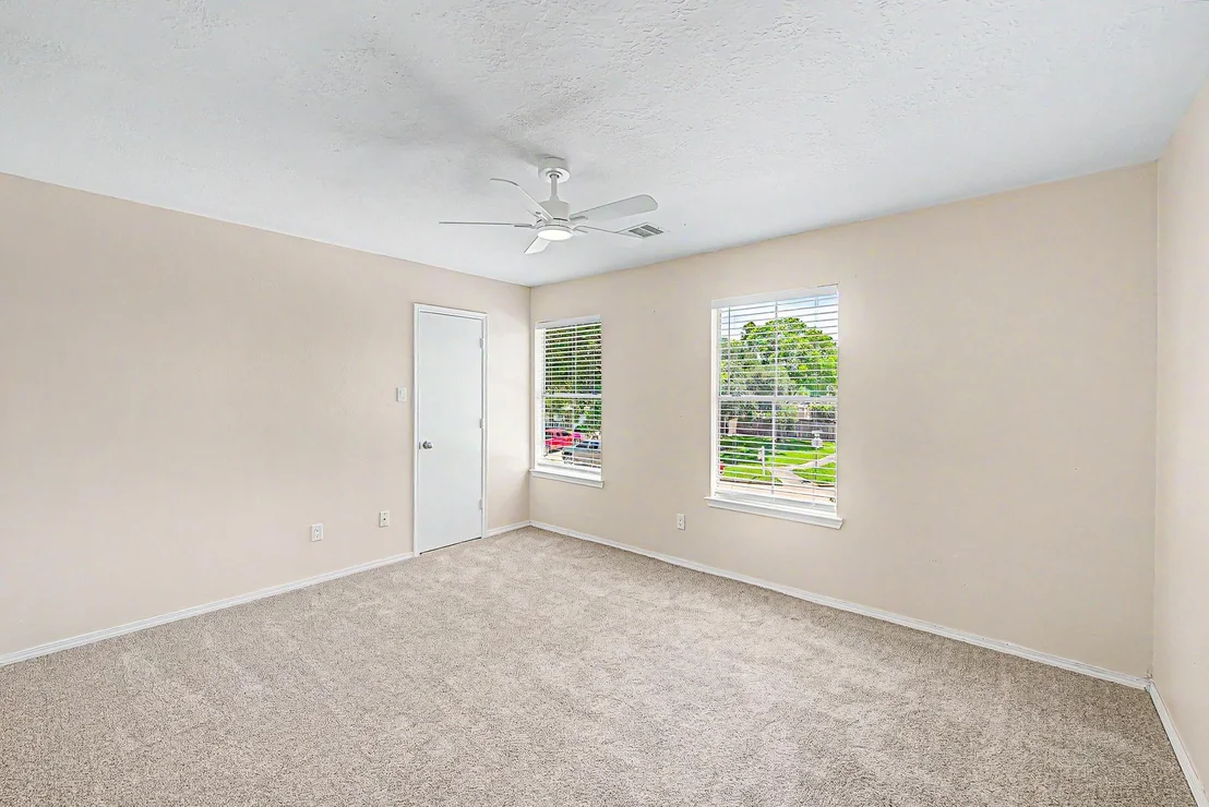 Photo of 6375 Crossway Drive