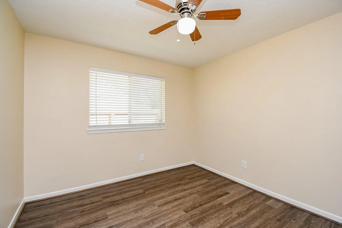 Photo of 1035 Western Meadows Drive