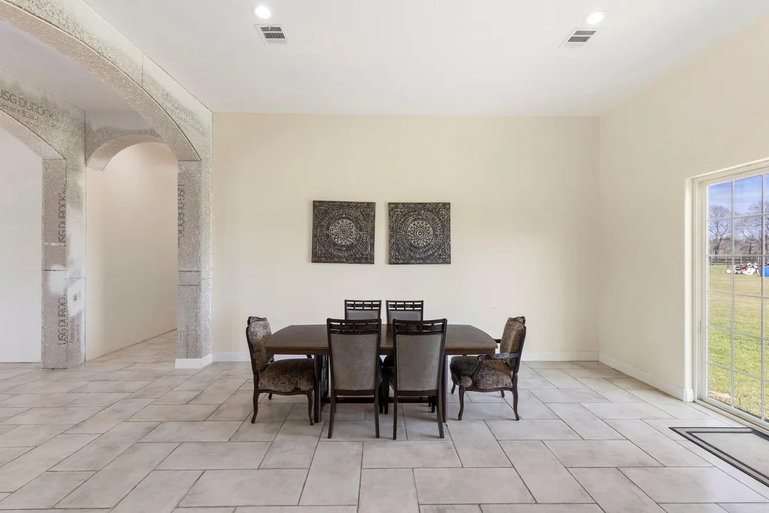 Photo of 2464 N Walker Road