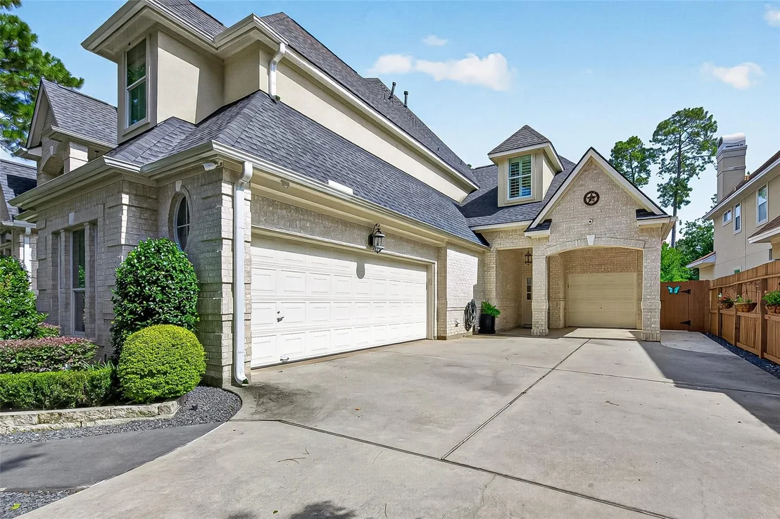 Photo of 6118 Windrose Hollow Lane