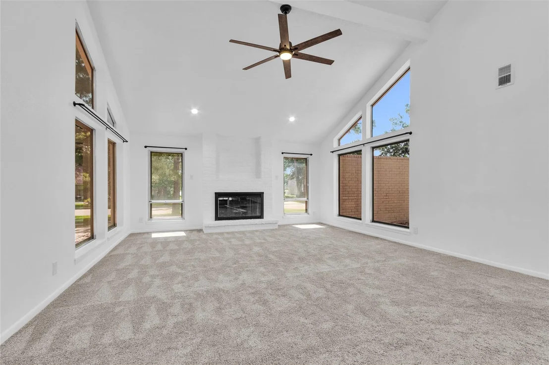 Photo of 11830 Thoreau Drive