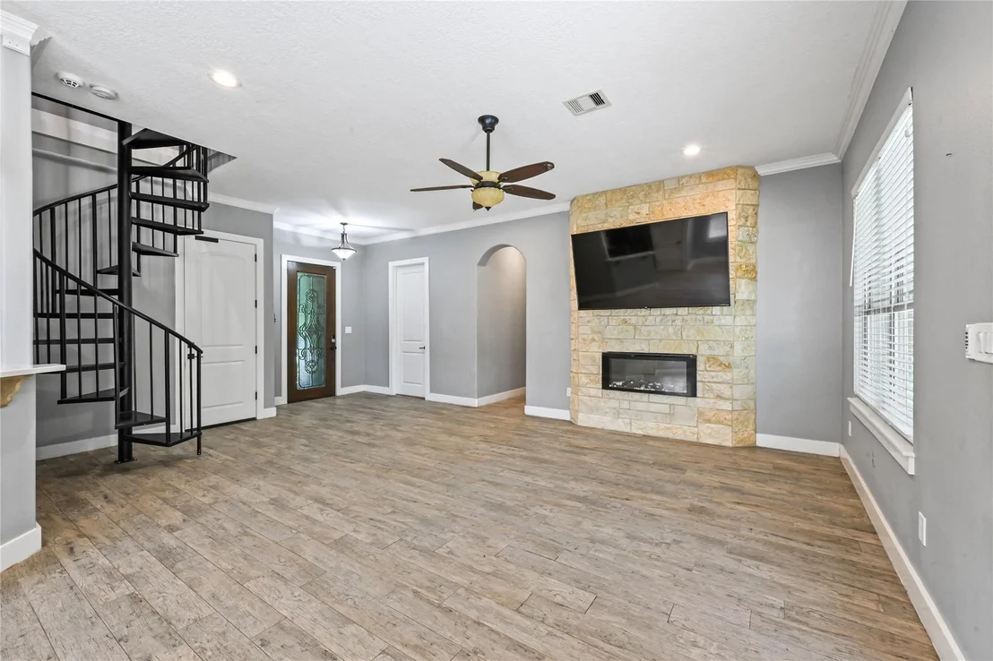 Photo of 13191 Royal Lake Drive