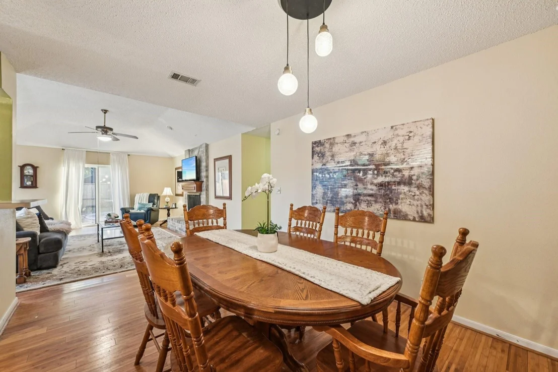 Photo of 2918 Crest Park Drive