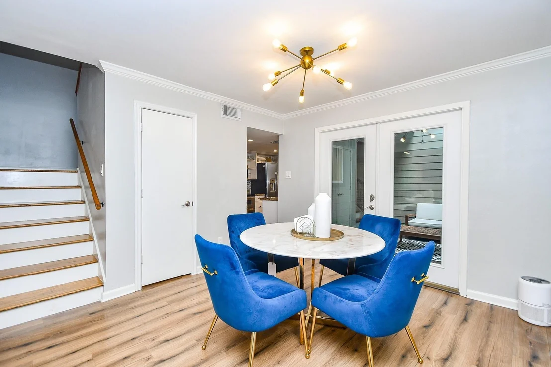 Photo of Unit 10 at 1908 Augusta Drive