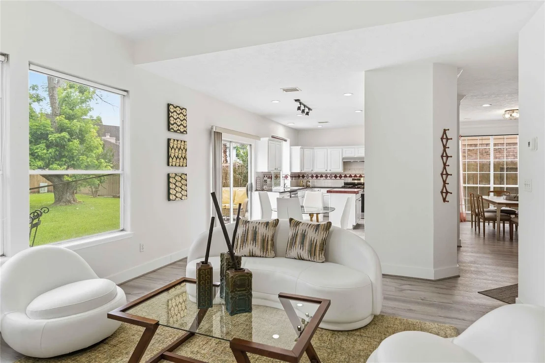 Photo of 1802 Diamond Brook Drive