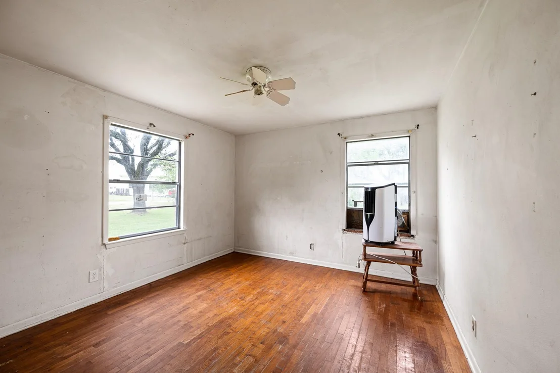 Photo of 6324 Homestead Road