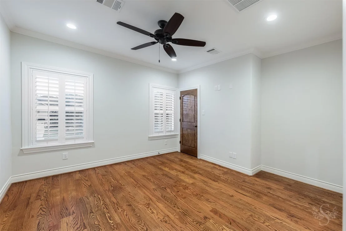 Photo of 818 Lamonte Lane