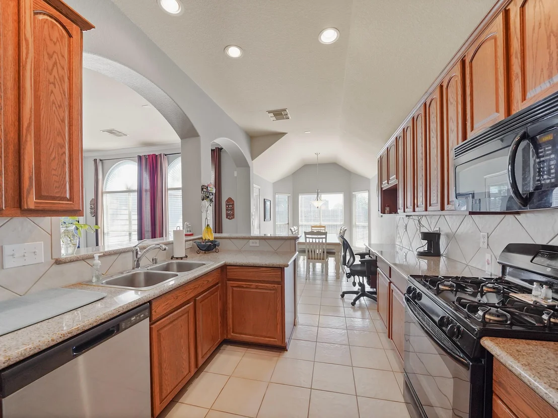Photo of 831 Merlin Roost