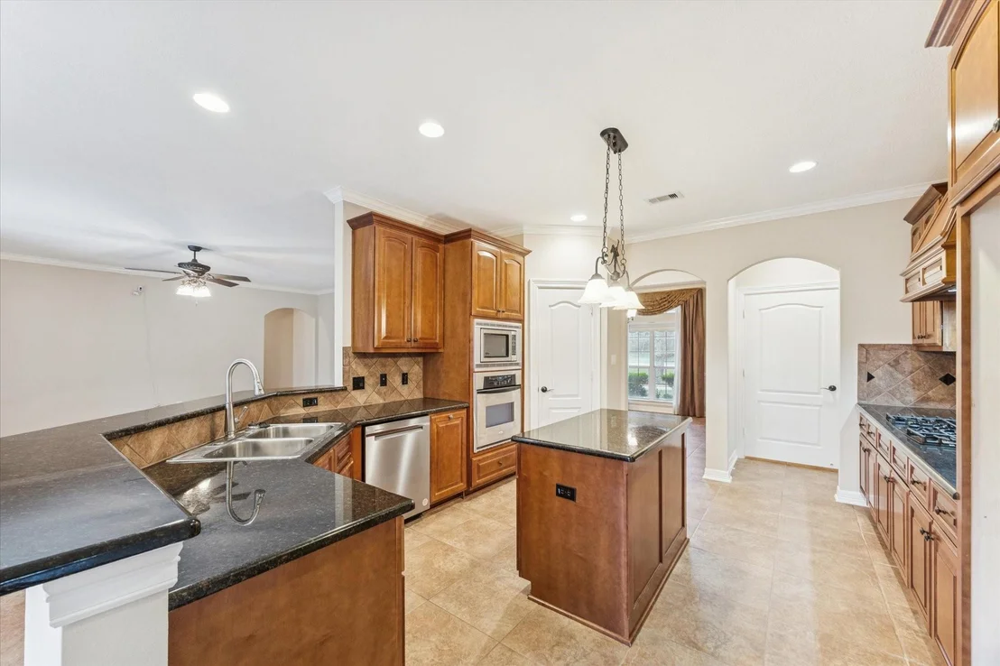 Photo of 324 Howard Street