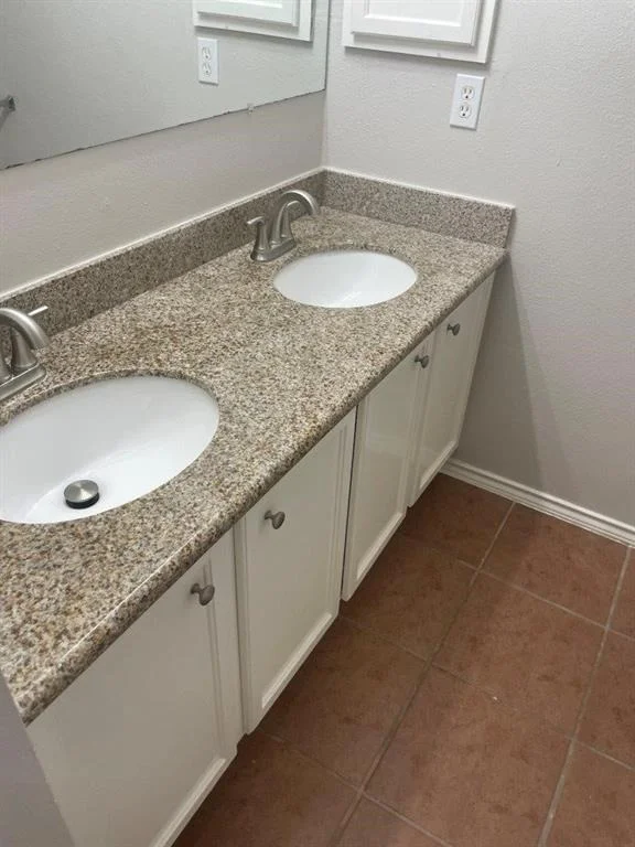 Photo of 2811 Darby Brook Drive