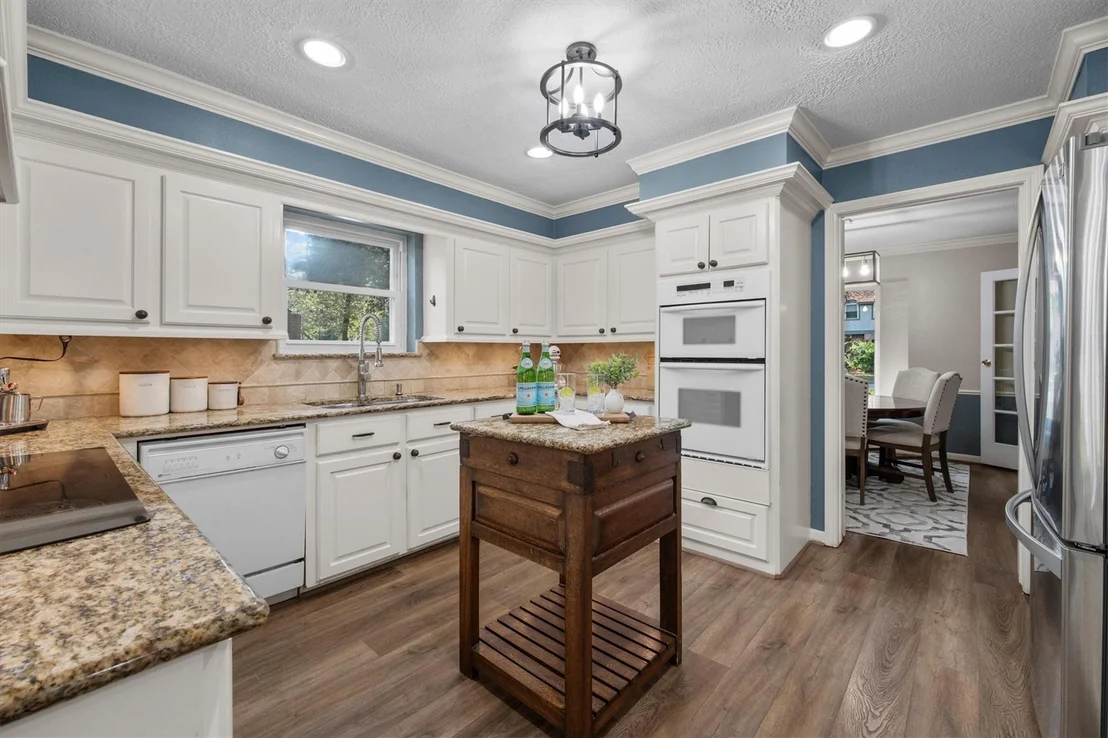 Photo of 9515 Oxted Lane