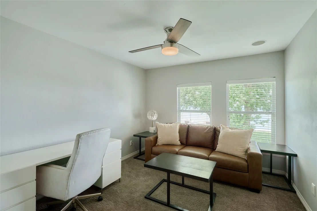 Photo of 11706 Edgewater Court