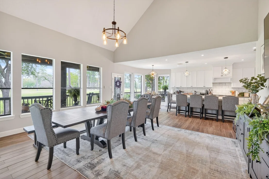Photo of 24710 Creekview Drive