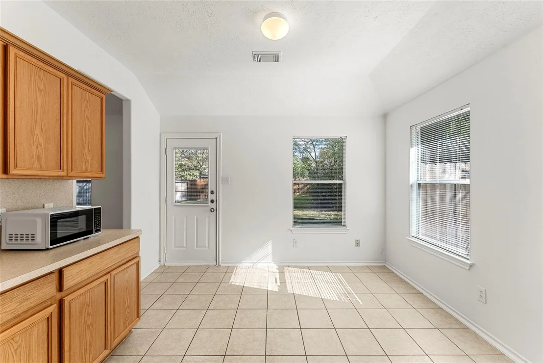 Photo of 10 Druids Glen Place