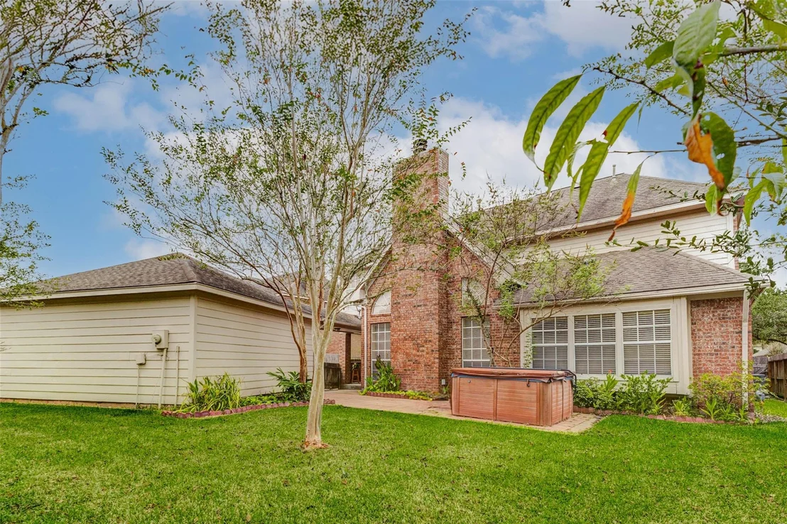 Photo of 4418 Bermuda Drive