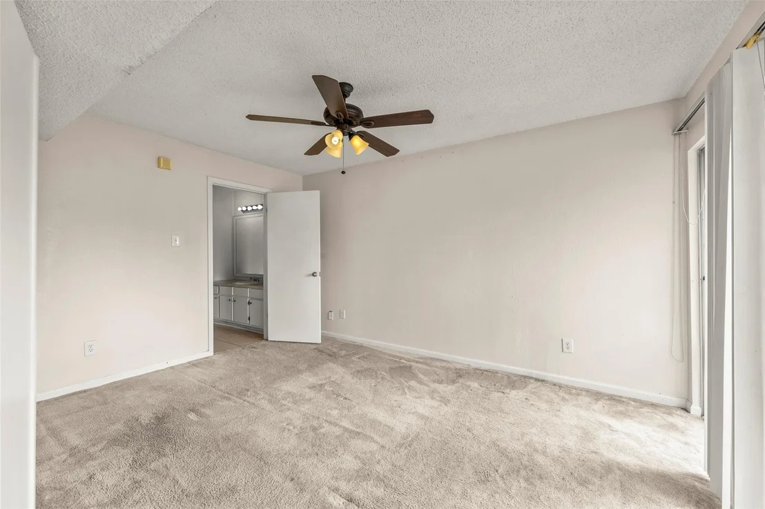 Photo of 12241 Coppertree Lane
