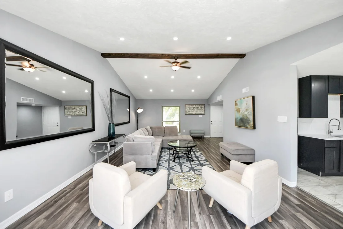 Photo of 16202 Bowridge Lane