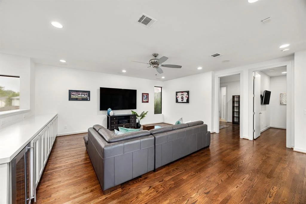 Photo of 9622 Pine Lake Drive