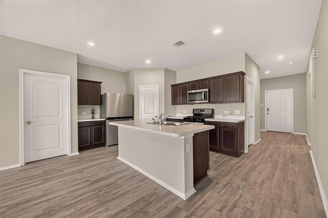Photo of 21606 Victoria Harbor Drive