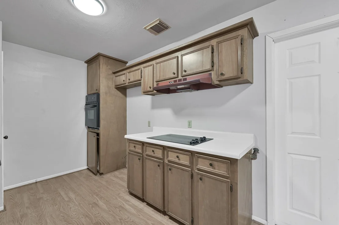 Photo of 188 Greenleaf Lane