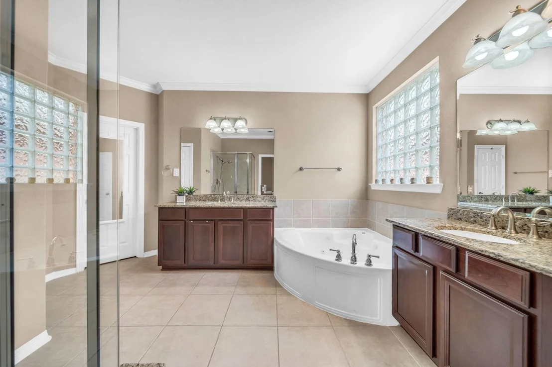 Photo of 17414 Elverson Oaks Drive
