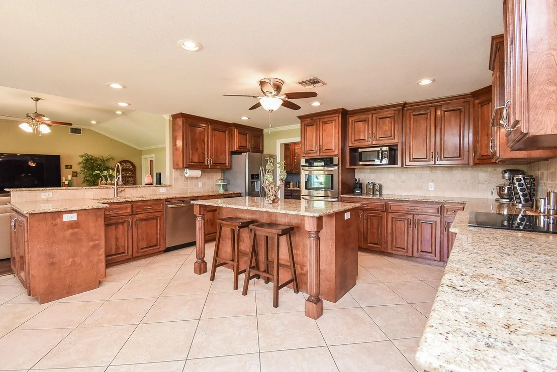 Photo of 2101 Meadow Lane