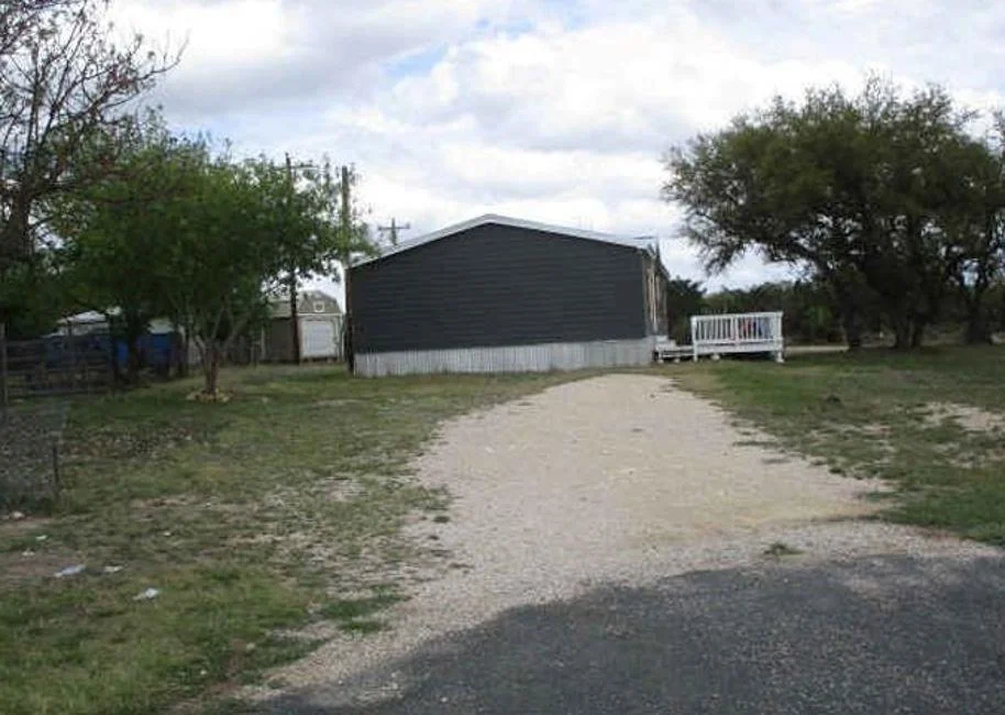 Photo of 105 Oak Ridge Drive