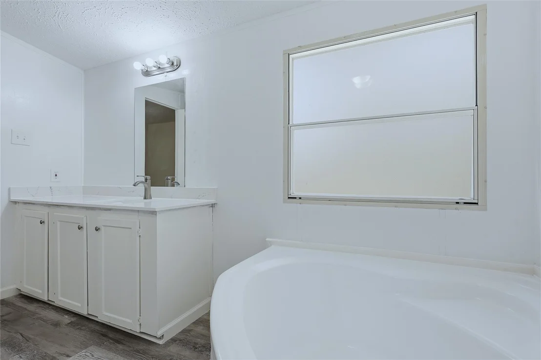 Photo of 4484 Grand Oaks Drive