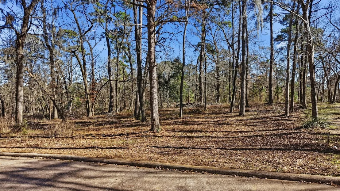 Photo of Lot 83 Lake Oaks Circle