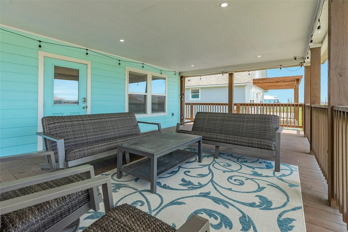 Photo of 1741 Bluewater Highway